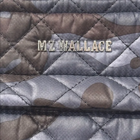 MZ Wallace Bag Laptop Metro Organizer Sleeve Blue Black Camouflage Quilted Nylon - Picture 4 of 17
